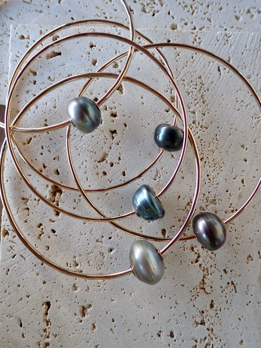 Puka Pearl Bangle